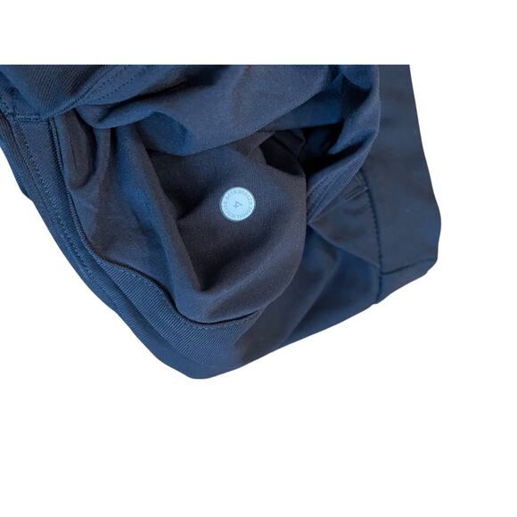 Size 4 LuLulemon Pull On Womens Black Trouser Pants High Rise - Picture 5 of 14